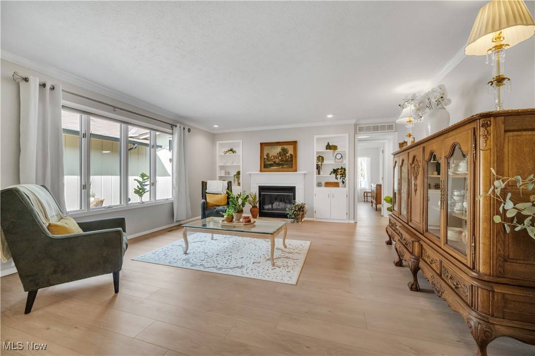 Strongsville, OH 44149,11427 Blodgett Creek TRL