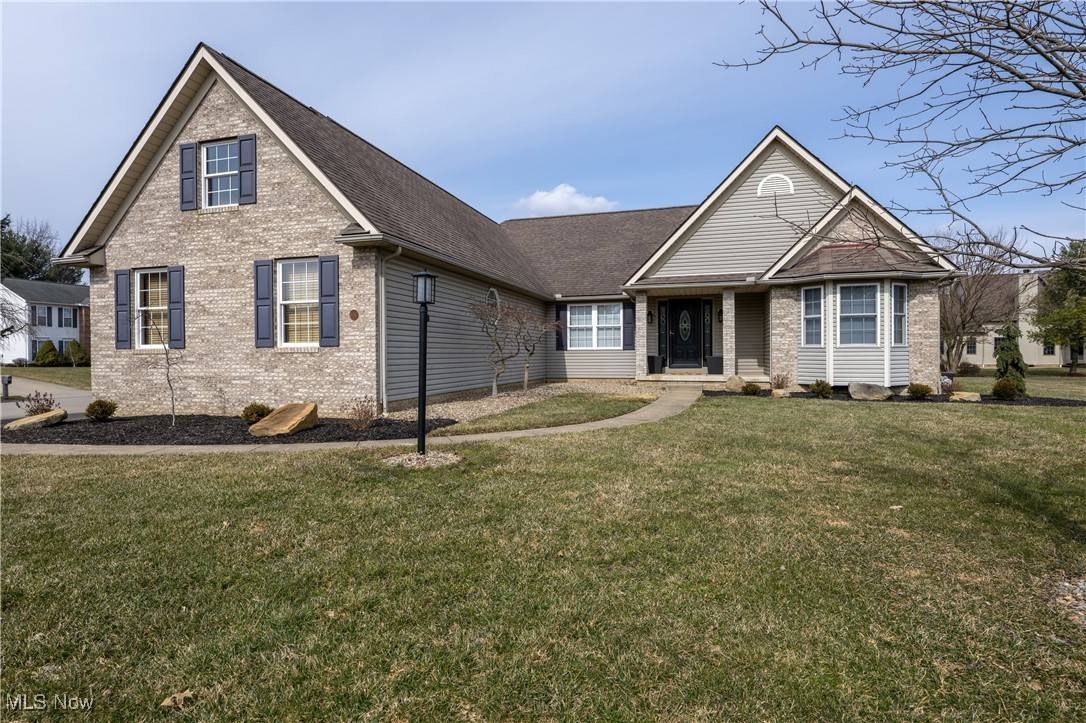 Barberton, OH 44203,847 Lockwood RD