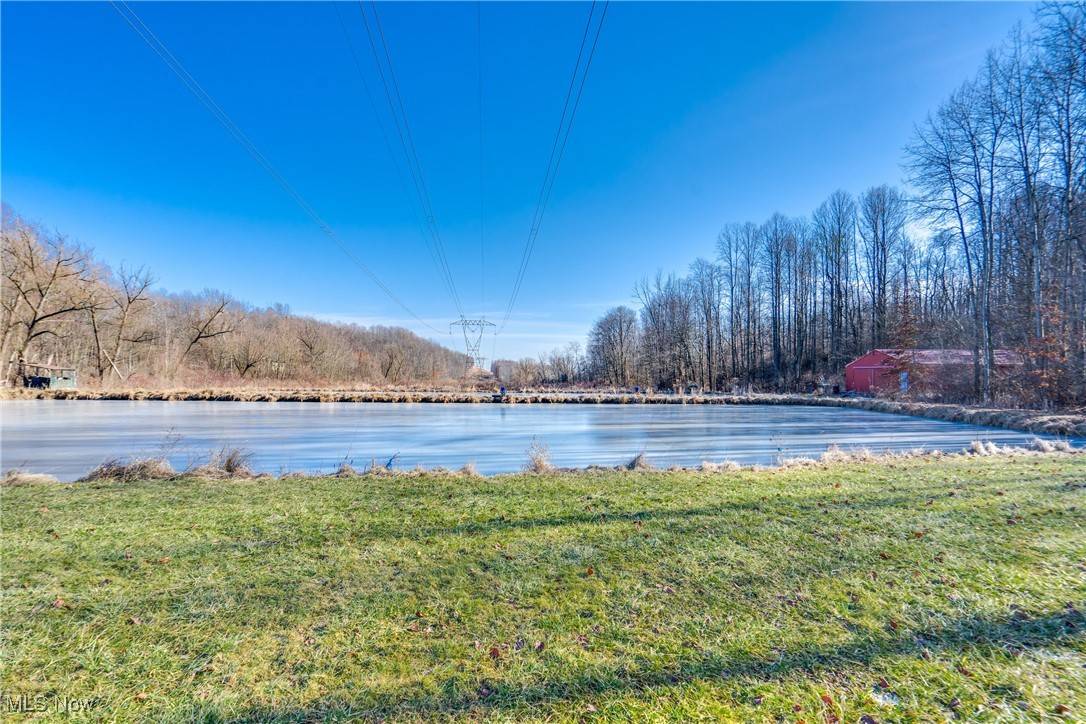 Paris, OH 44669,VL Baird AVE NE
