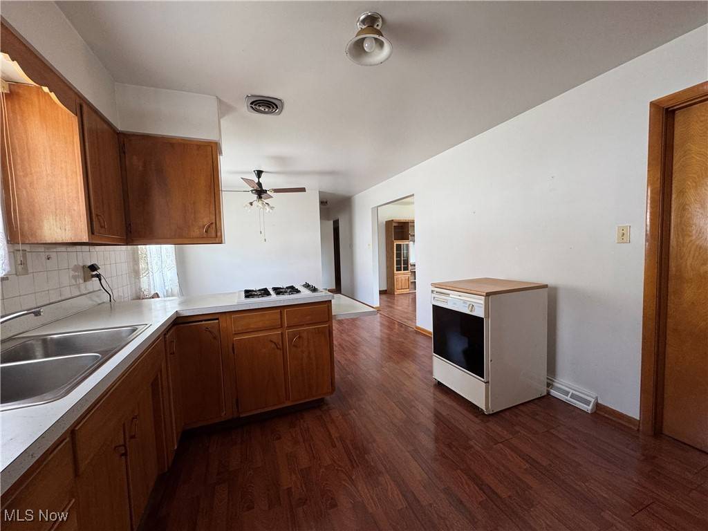 Rayland, OH 43943,125 Grandview ST