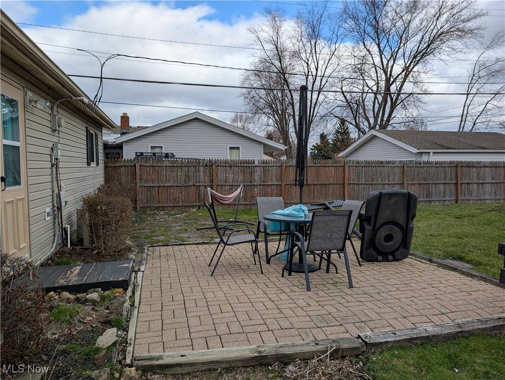 Brook Park, OH 44142,6483 Edgehurst DR
