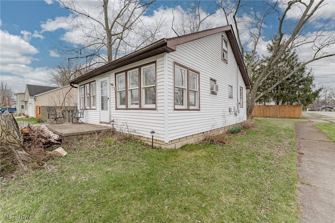 Sheffield Lake, OH 44054,606 Pasadena AVE