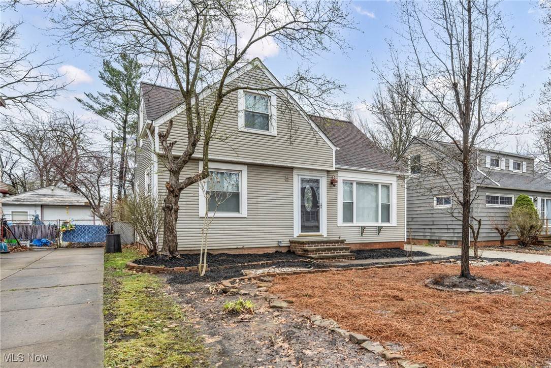 Garfield Heights, OH 44125,13621 Oak Park BLVD