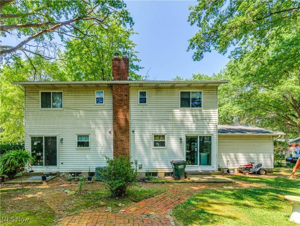 Stow, OH 44224,3807-3811 Osage ST