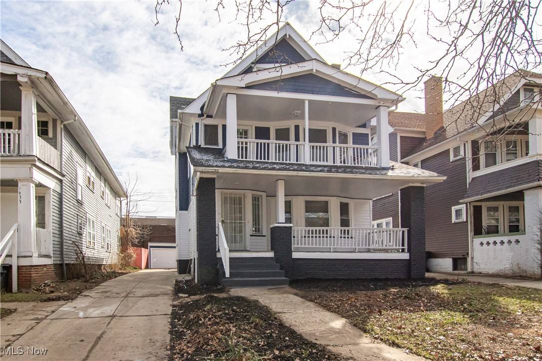 Cleveland Heights, OH 44118,1635 Hillcrest RD