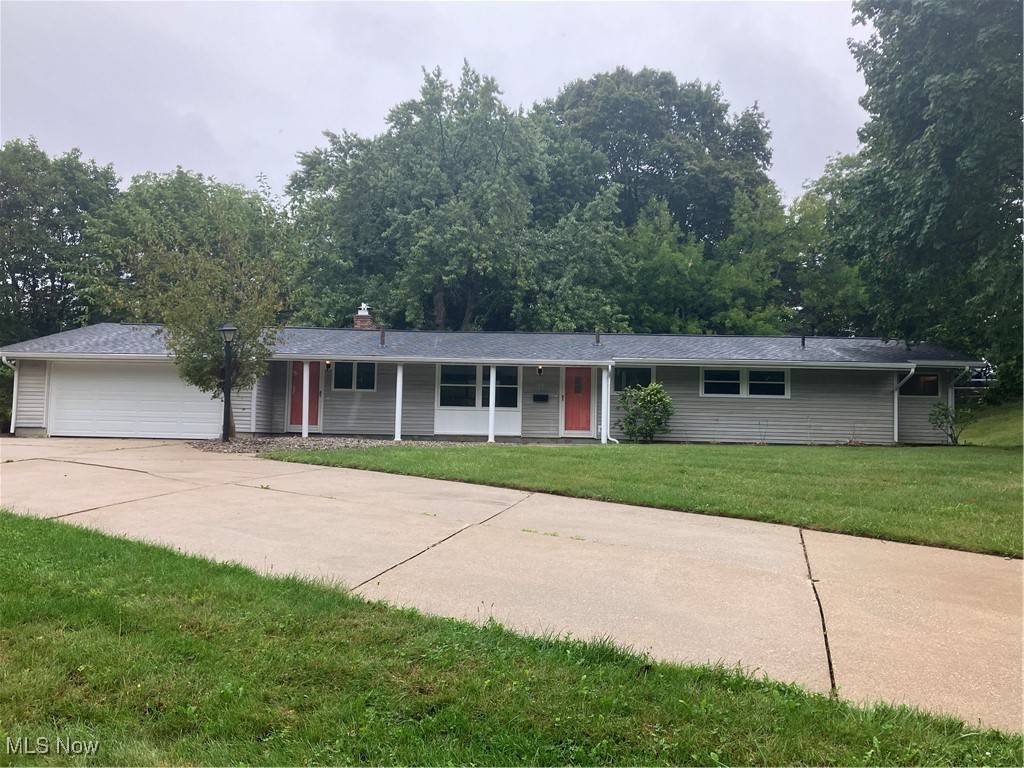North Canton, OH 44720,1201 Woodrow ST NW