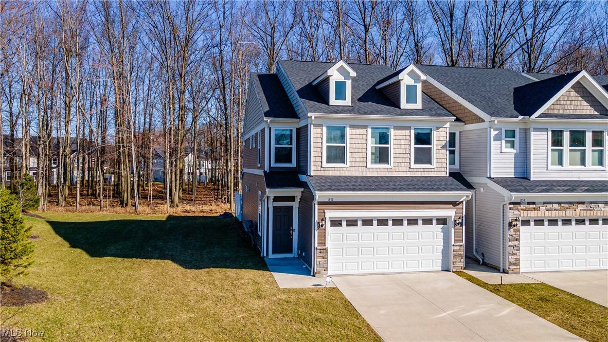 Westlake, OH 44145,831 S Greenway DR