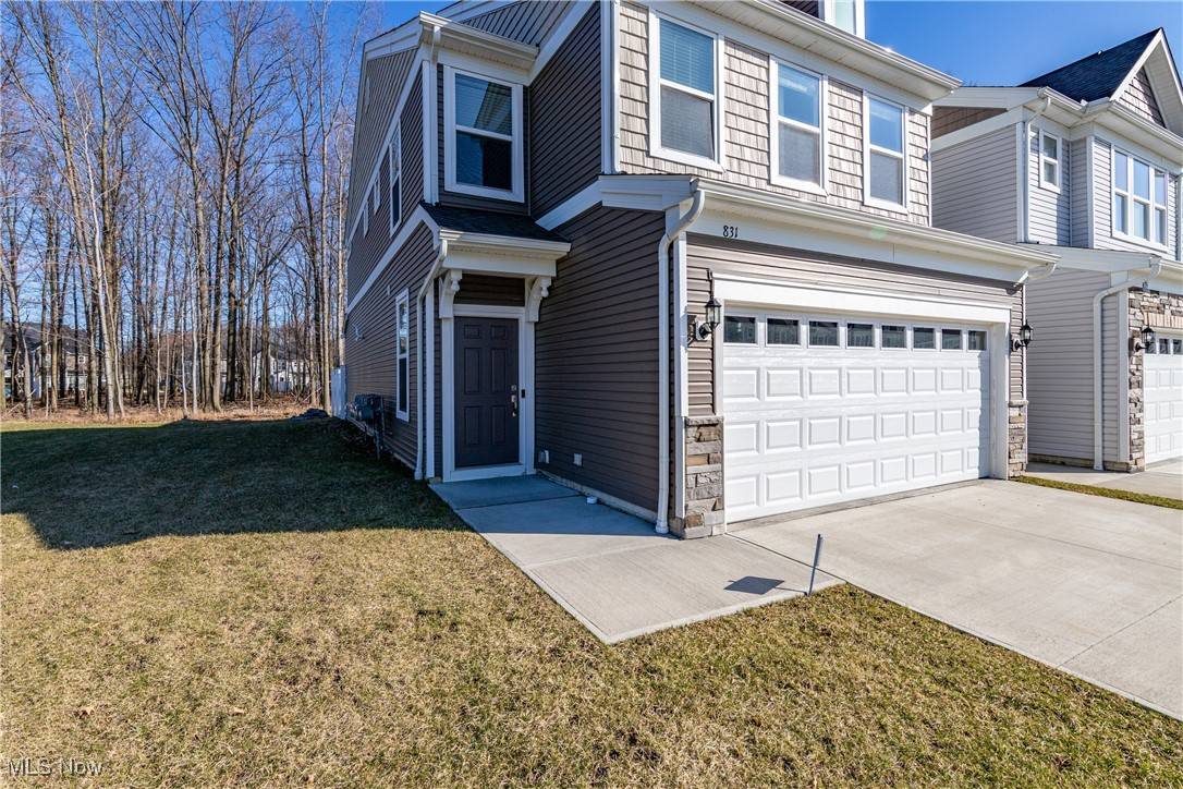 Westlake, OH 44145,831 S Greenway DR