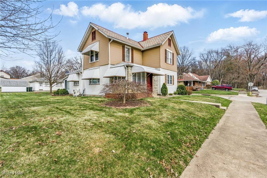 Salem, OH 44460,992 E 4th ST