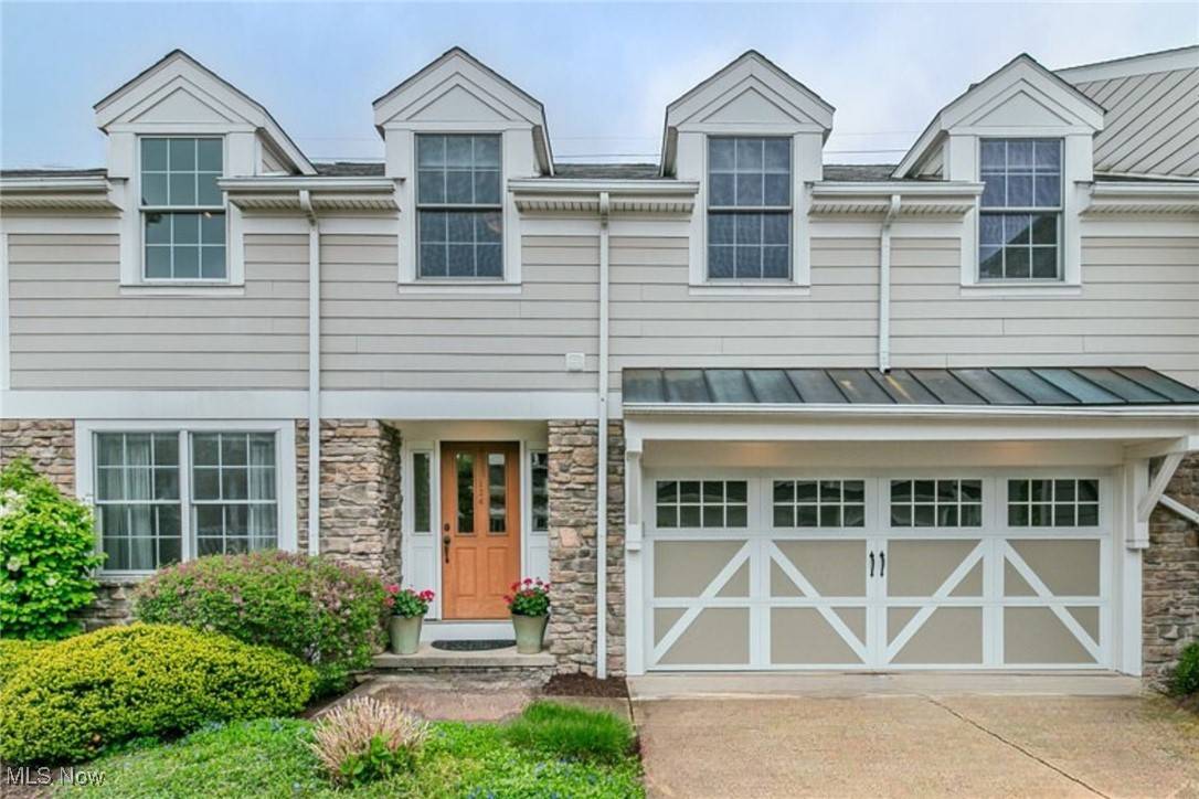 Chagrin Falls, OH 44022,124 Bell Tower CT
