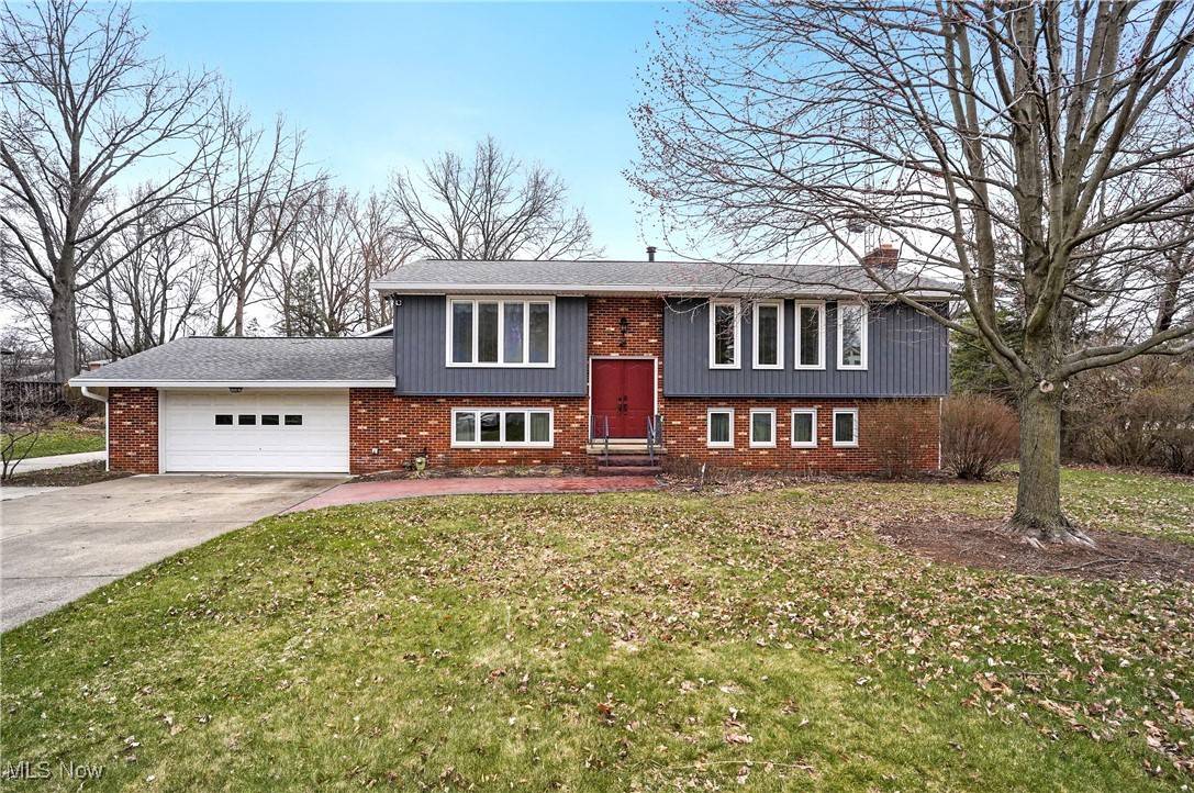 Canton, OH 44718,4716 Strouble DR NW