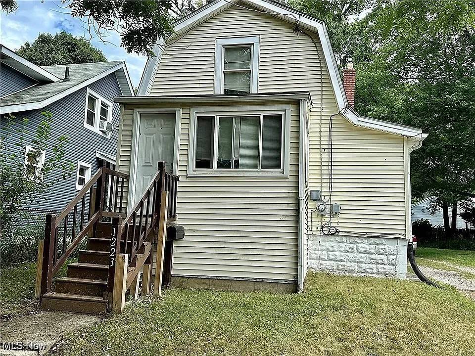 Akron, OH 44301,1223 Atwood AVE