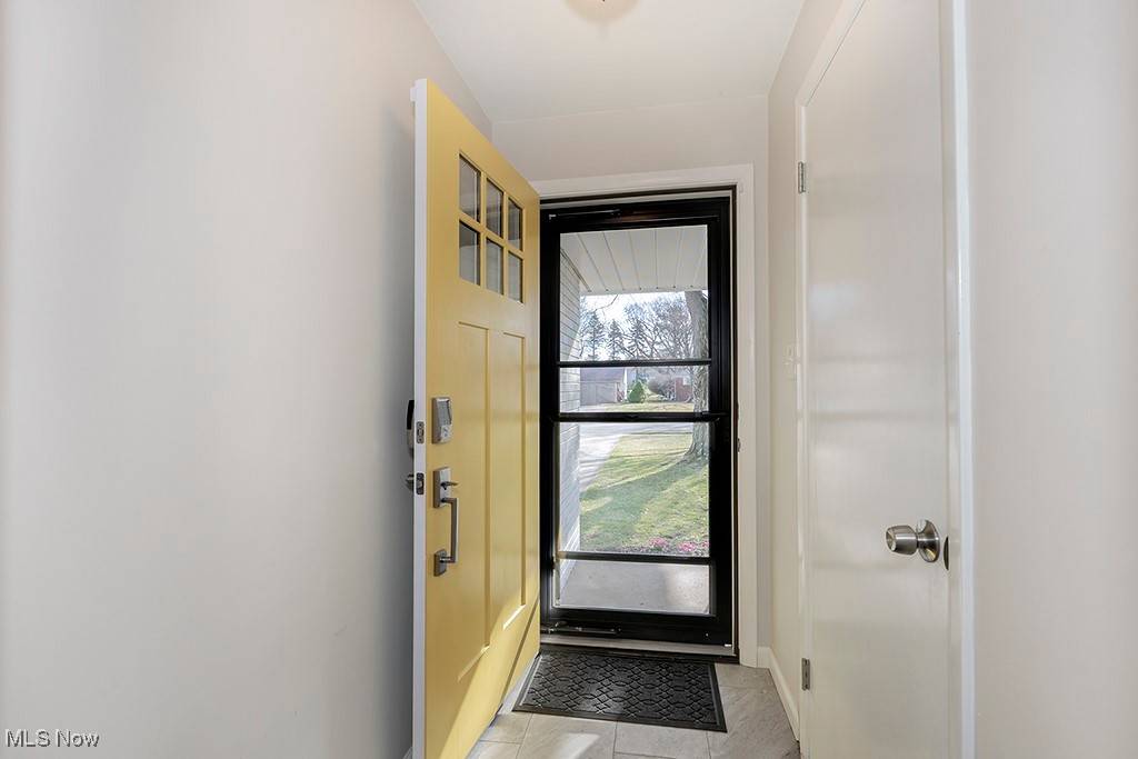 Highland Heights, OH 44143,856 Stanwell DR