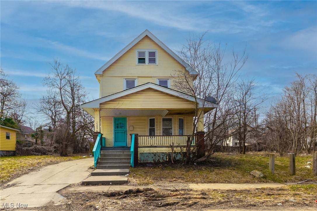 East Cleveland, OH 44112,14200 Northfield AVE