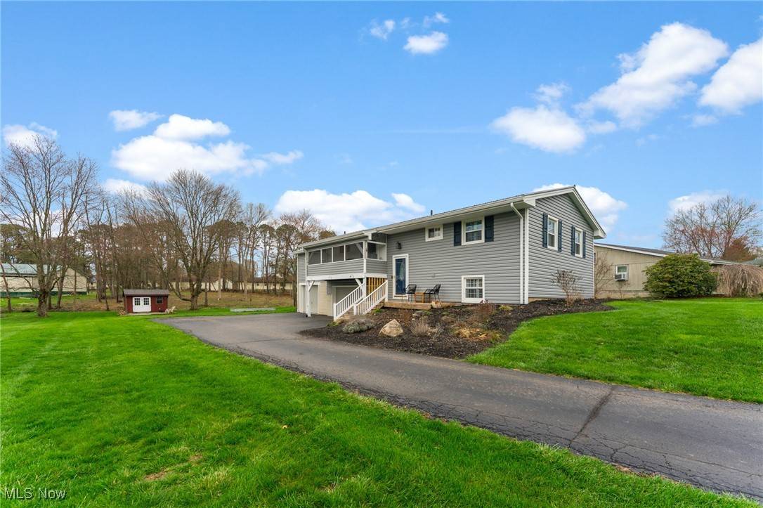 New Waterford, OH 44445,46550 Dogwood CIR