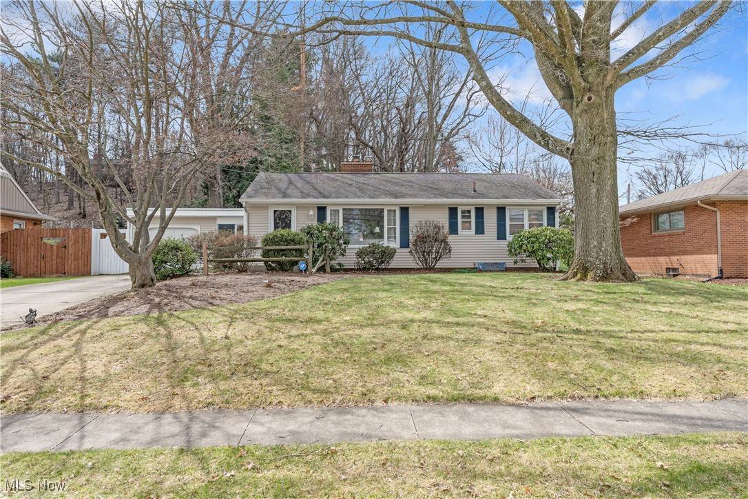 North Canton, OH 44720,132 Maplecrest ST SW