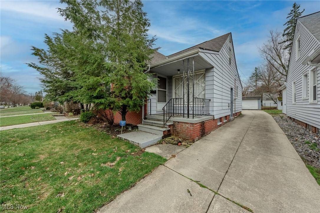 South Euclid, OH 44121,4146 Wyncote RD