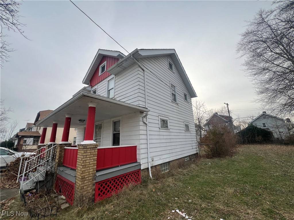Cleveland, OH 44110,13704 Darley AVE