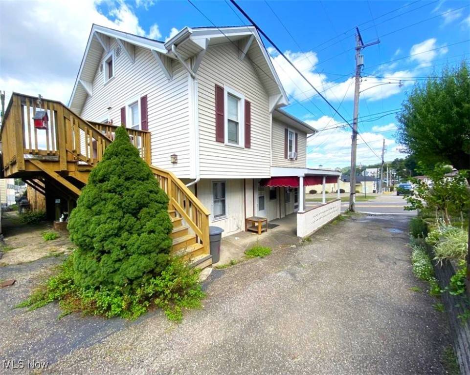 Wellsburg, WV 26037,160 10th ST