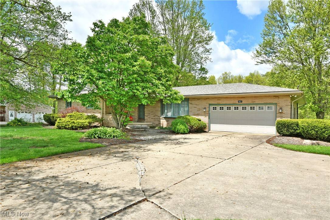 Warren, OH 44481,907 Center ST E