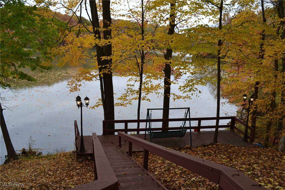 Warren, OH 44481,229 Lake Shore TER