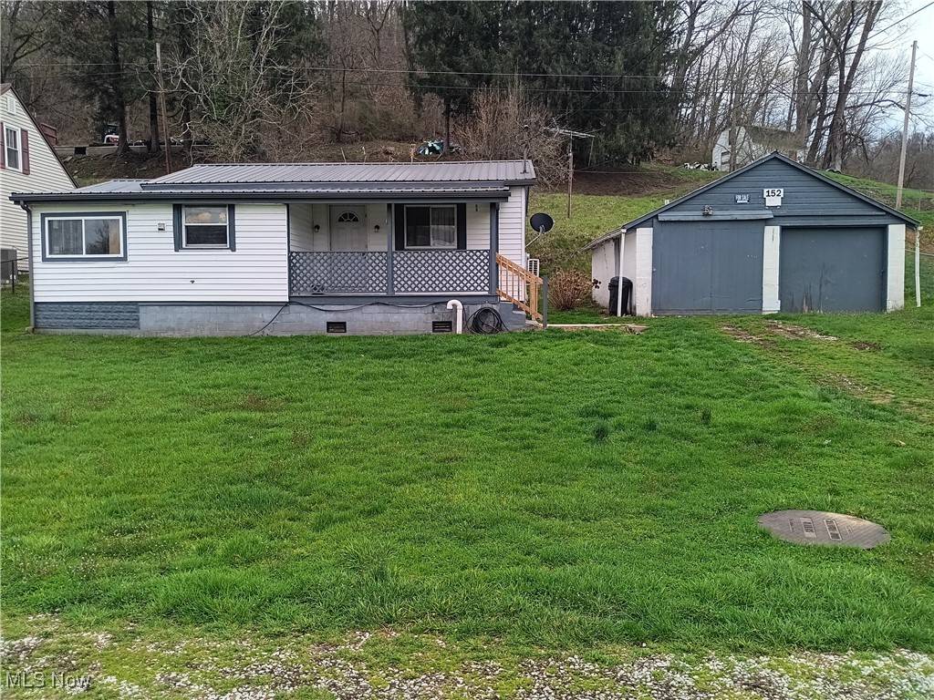 Friendly, WV 26146,152 Birch LN