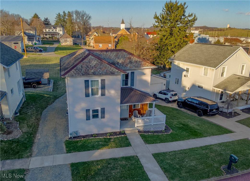 Sugarcreek, OH 44681,131 Maple ST SW