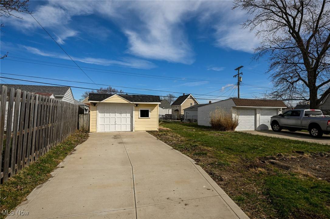 Parma, OH 44134,4430 Lincoln AVE