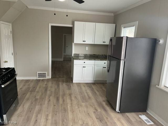 Cleveland, OH 44113,1900 Lamoille CT