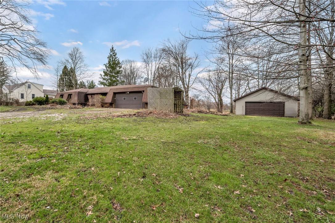 Willoughby Hills, OH 44092,2680 Orchard Ext RD