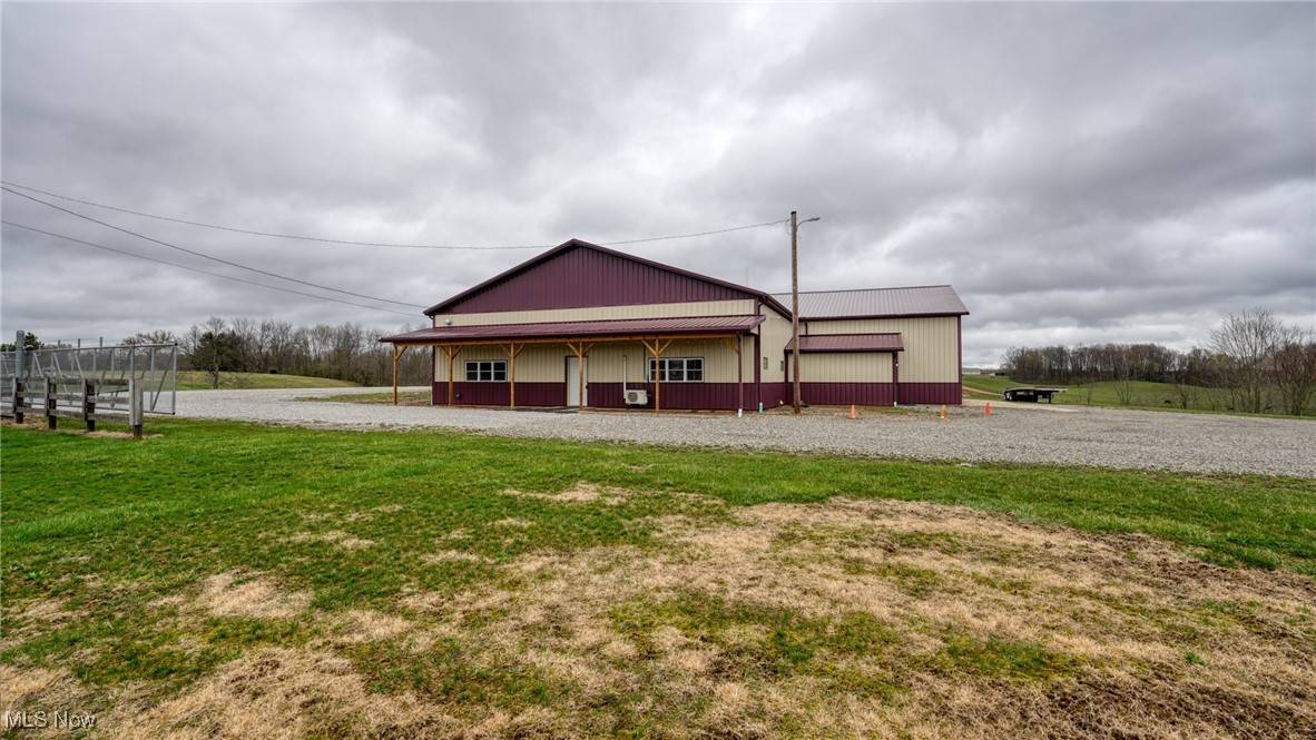 Cumberland, OH 43732,56901 Spencer RD