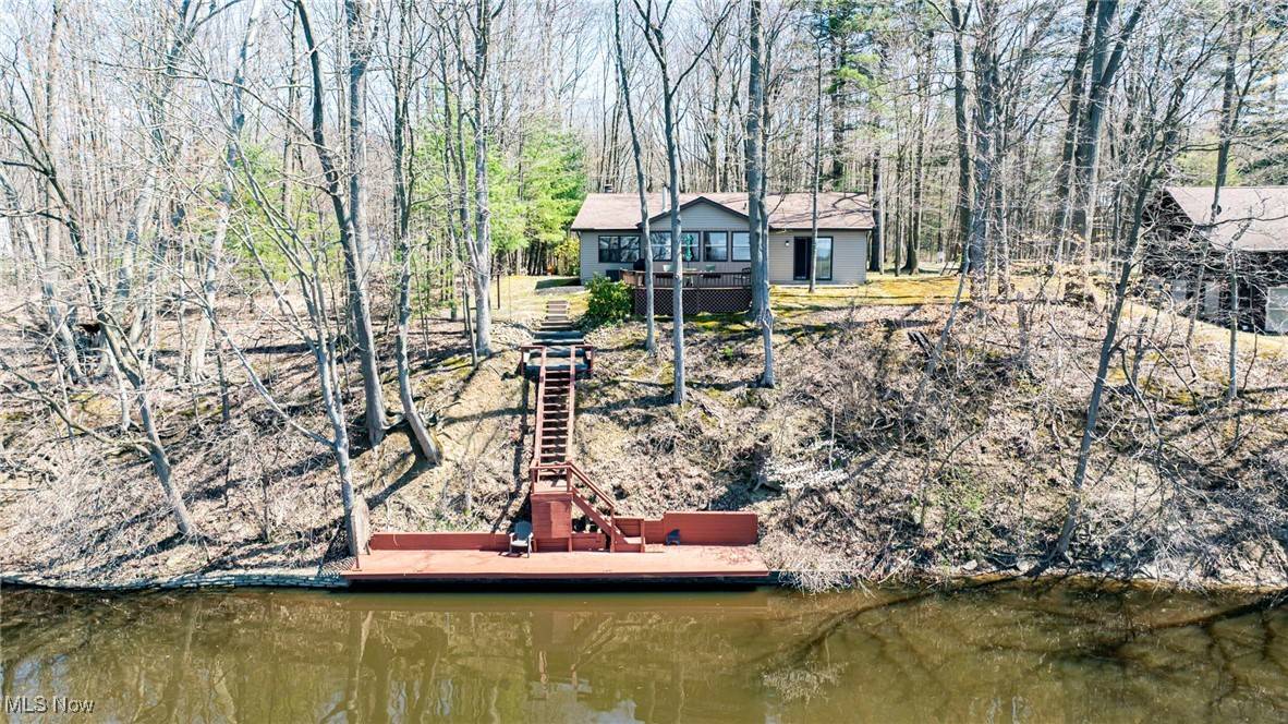 Roaming Shores, OH 44085,1135 Lake Vue DR
