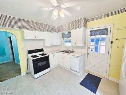 Akron, OH 44310,353 Oxford AVE