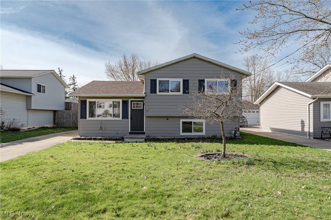 Aurora, OH 44202,1191 Lloyd AVE