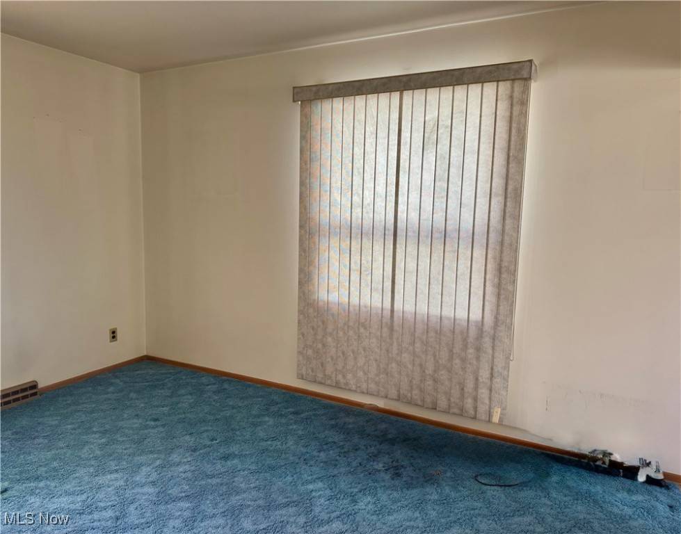 Warren, OH 44485,3106 Northwest BLVD NW