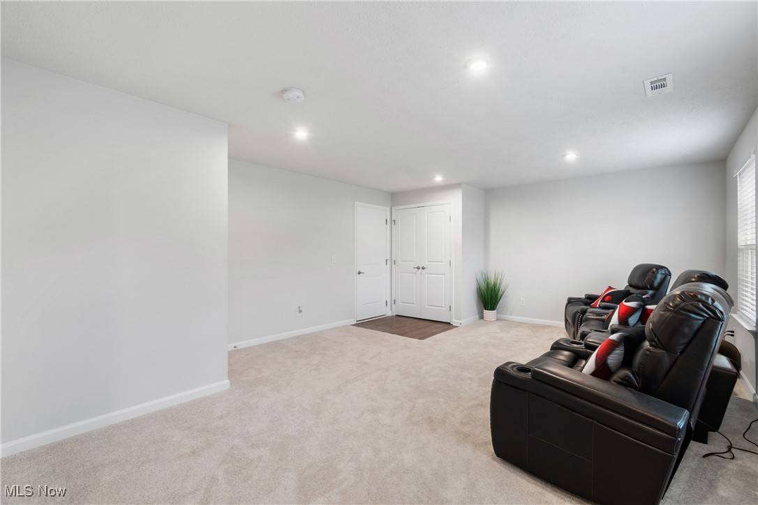 Cuyahoga Falls, OH 44313,1132 Bean LN
