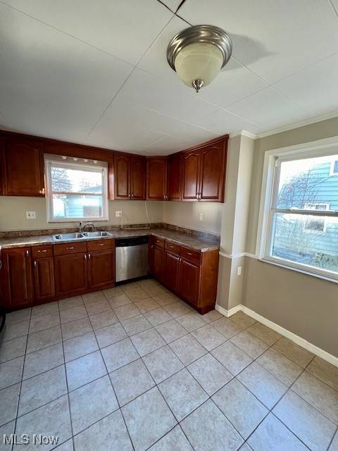South Euclid, OH 44121,1315 S Belvoir BLVD