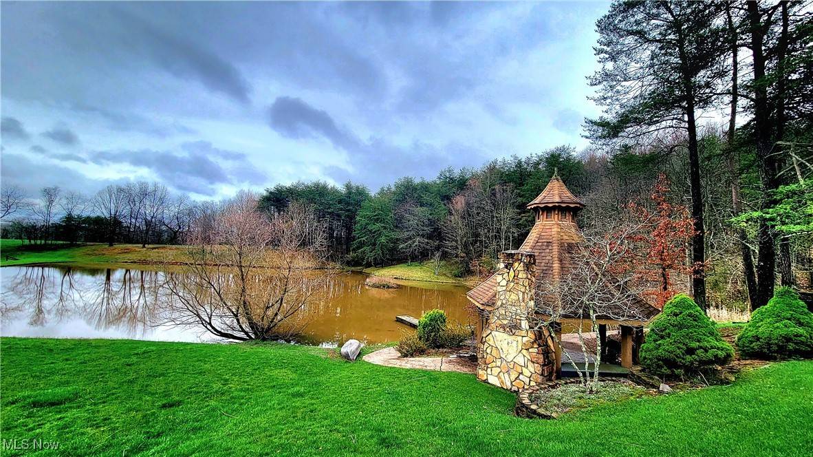 Marietta, OH 45750,104 Oakview LN