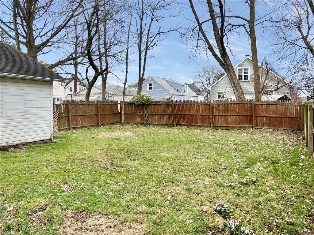 Akron, OH 44314,844 Harrison AVE