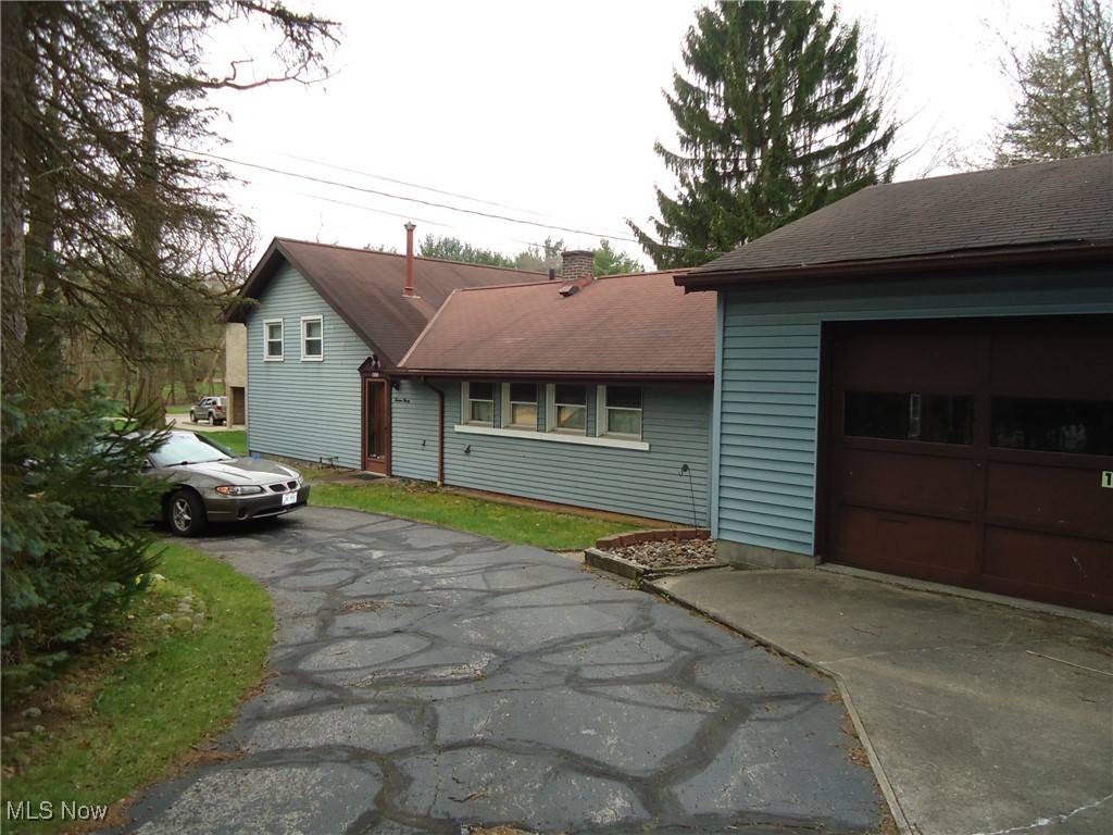 Cuyahoga Falls, OH 44221,1390 Bailey RD