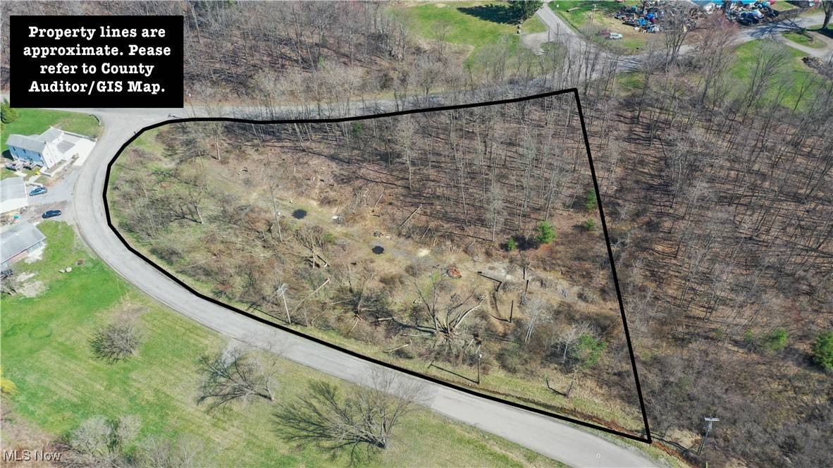 Salem, OH 44460,909 Lisbon RD