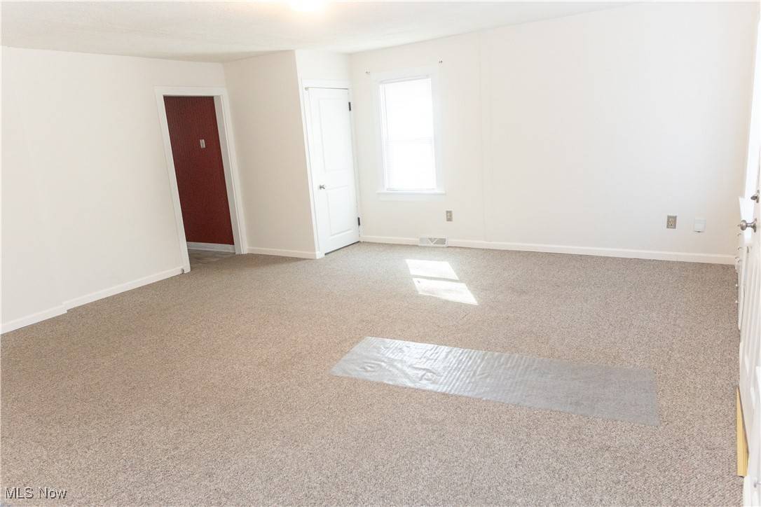 Akron, OH 44312,2935 Hayne RD