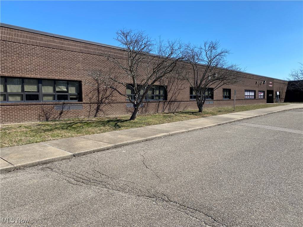 Senecaville, OH 43780,58860 Wintergreen RD