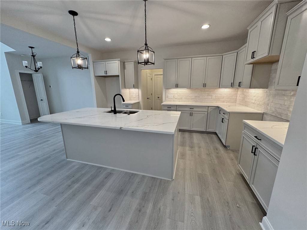 Avon Lake, OH 44012,32062 Tuscan LN #L-4