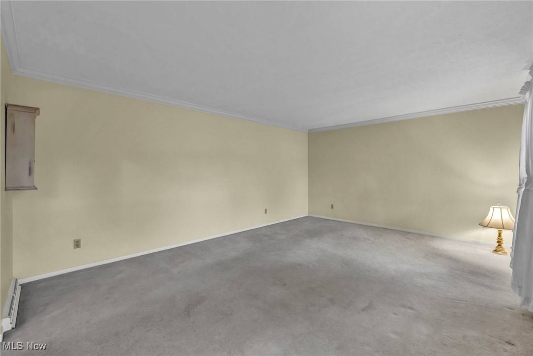 Tallmadge, OH 44278,814 Penn Wood DR