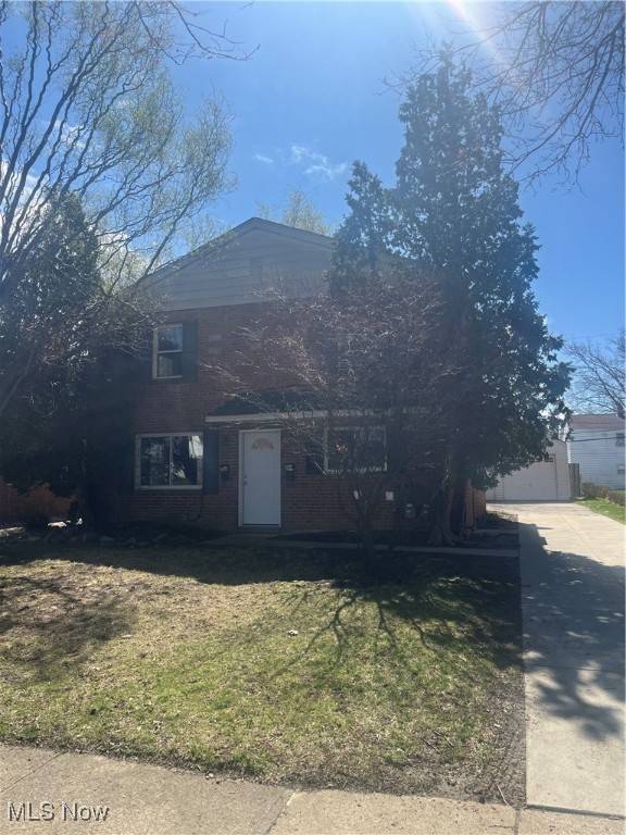 Euclid, OH 44123,21070 Crystal AVE