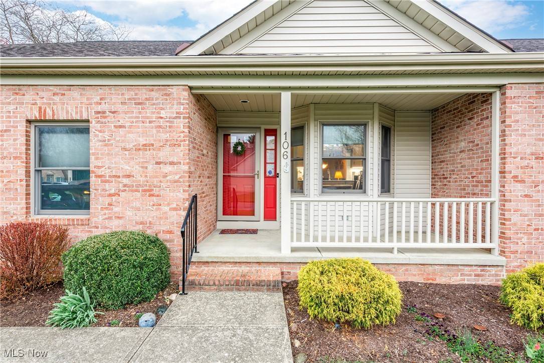 Elyria, OH 44035,106 Oakley Green DR