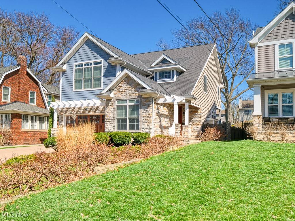 Bay Village, OH 44140,295 Glen Park DR