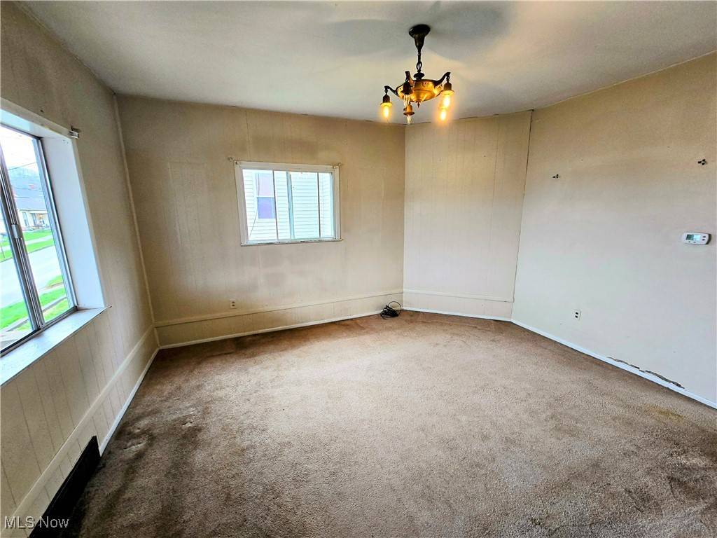 Martins Ferry, OH 43935,601 Clinton ST