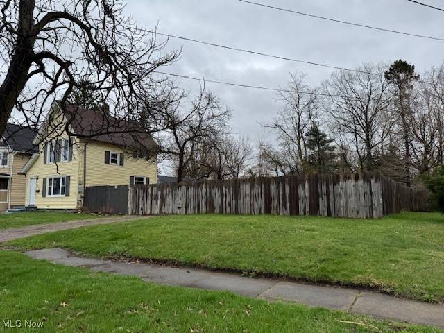 Ashtabula, OH 44004,5314 Stark AVE